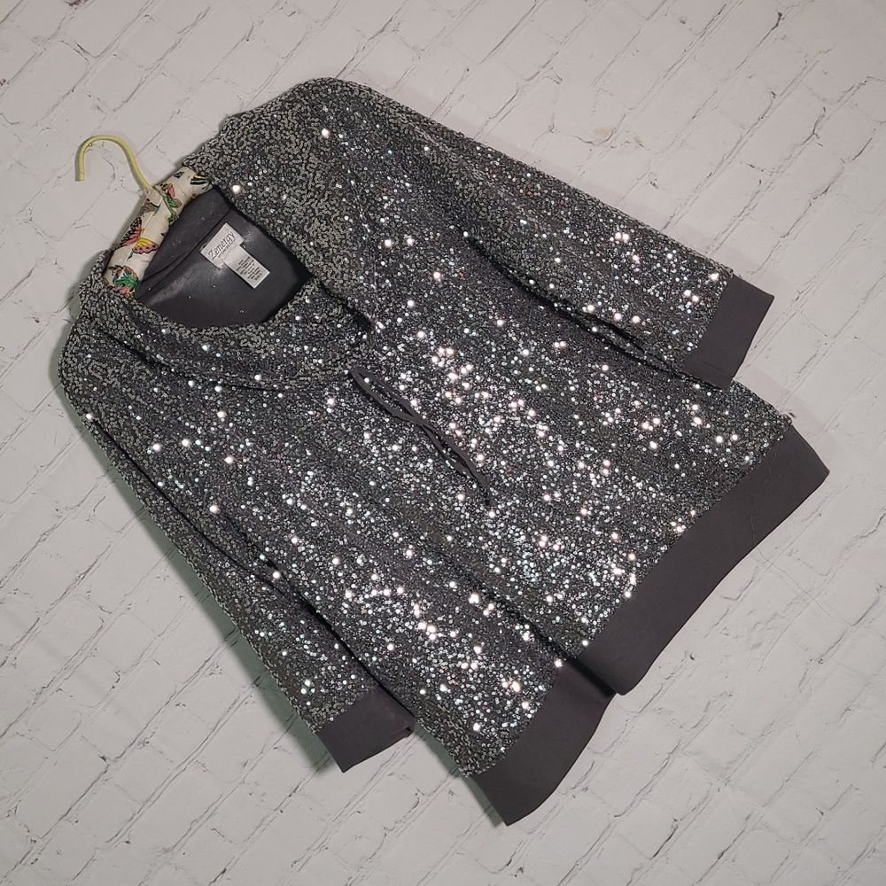 Zenergy By Chicos Silver Sequins Slouch Neck Quarter Sleeve Top Womens Size 3 - Picture 4 of 9